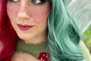 fairy with freckles