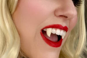 vampire fangs in mouth